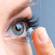 Beginner's Guide: Wearing Contact Lenses for the First Time